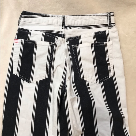BDG Mom high waisted striped jeans Urban Outfitters tapered leg fit Beetlejuice - Picture 5 of 10
